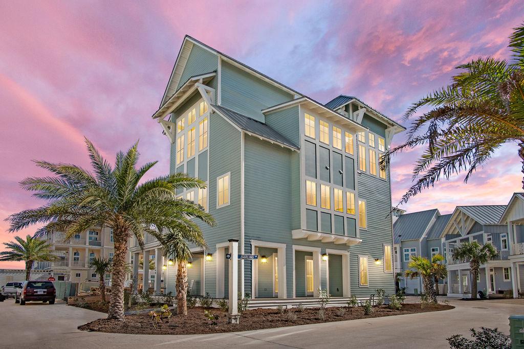 Fun In The Sun, Evening View