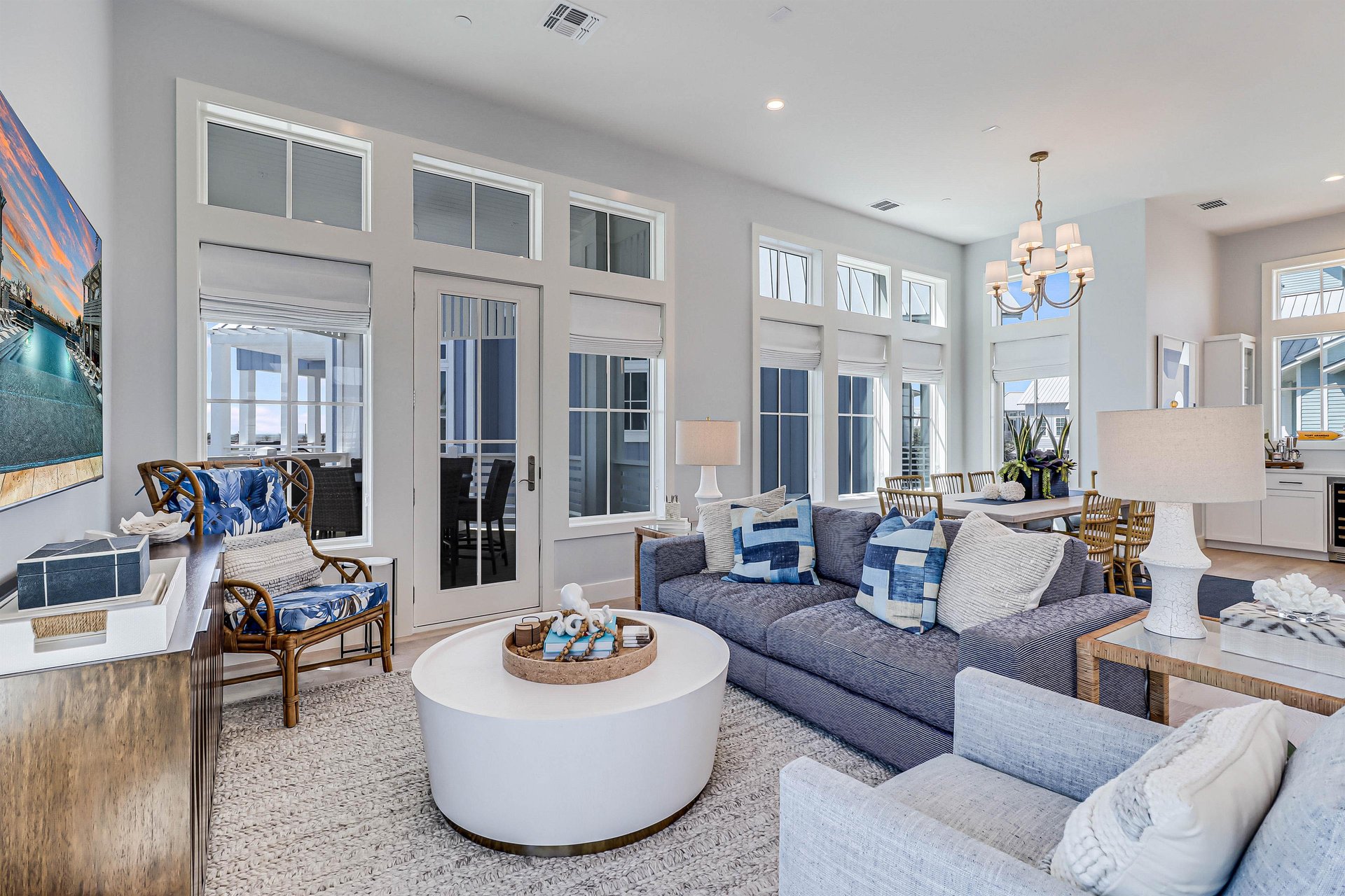 Living Area, 2nd Floor