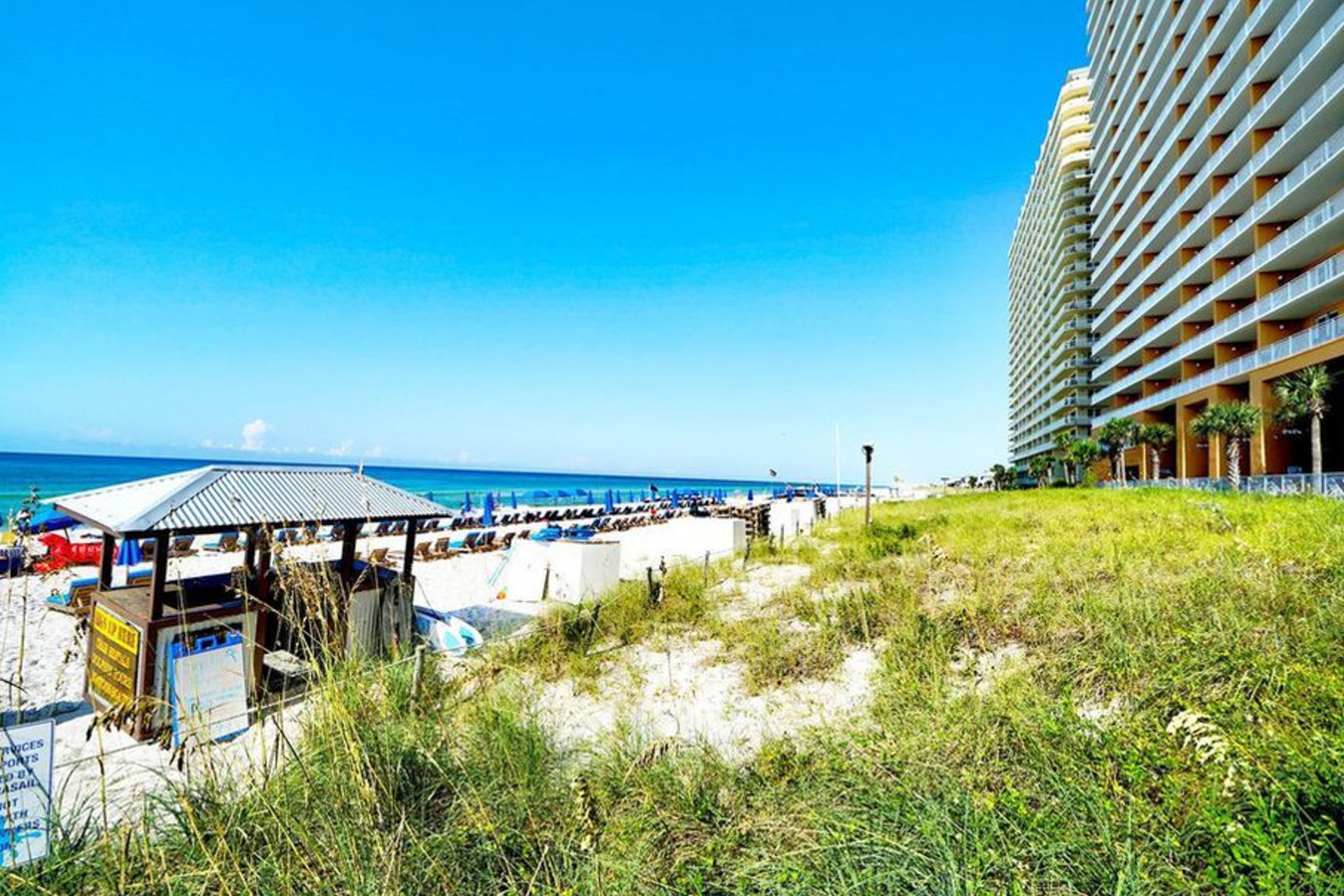 Splash Resort 907E 27