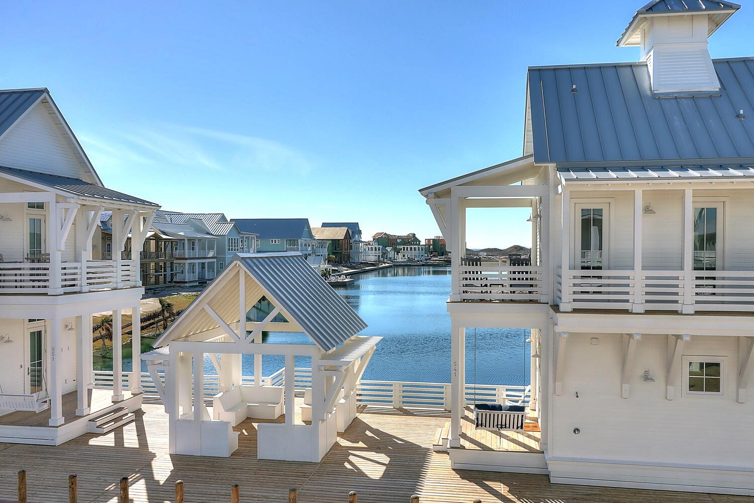 Balcony View of the Lake
