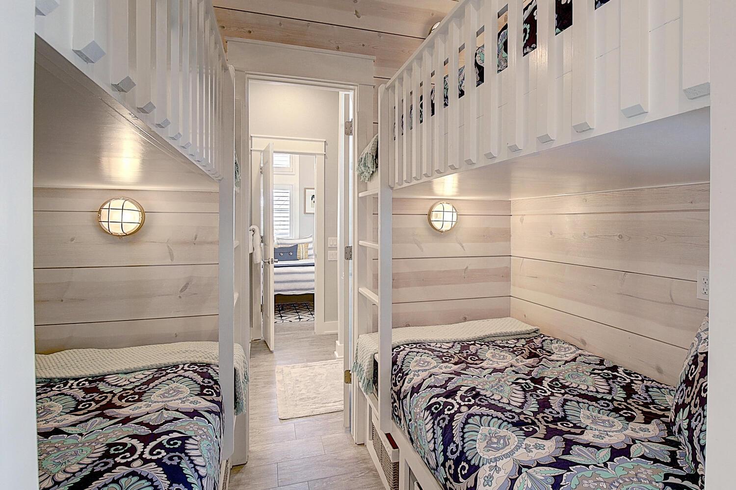 Bunk Room, 1st Floor