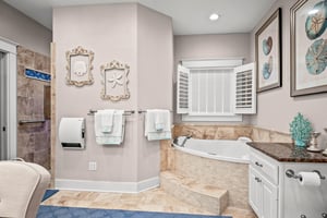 1st King Suite Bathroom, 3rd Floor