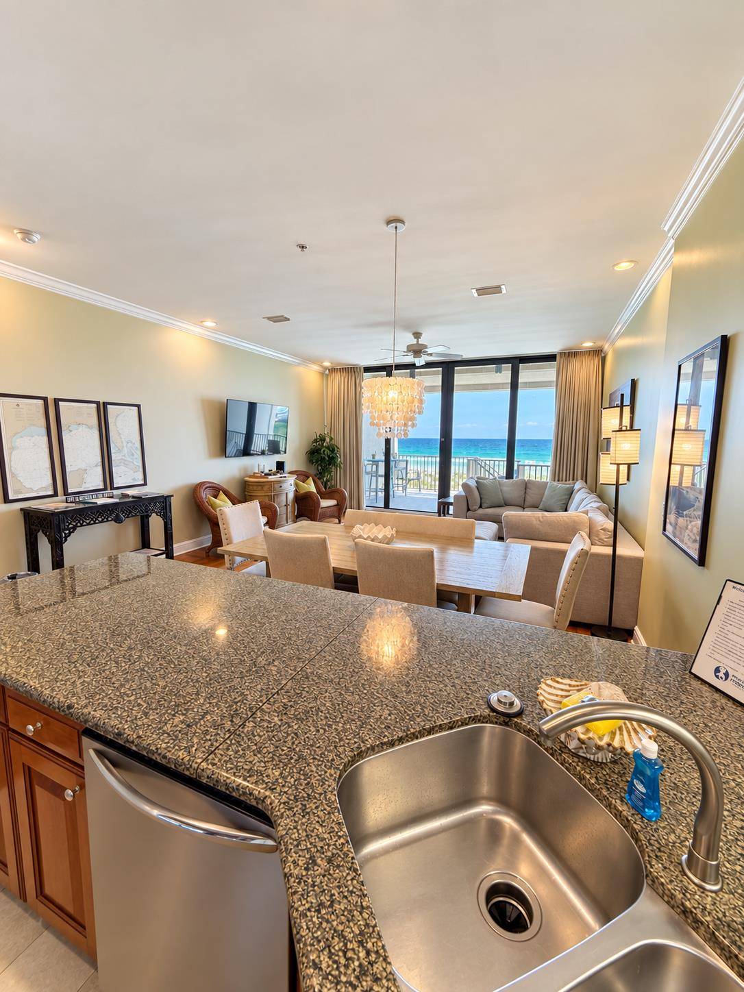 KitchenLiving