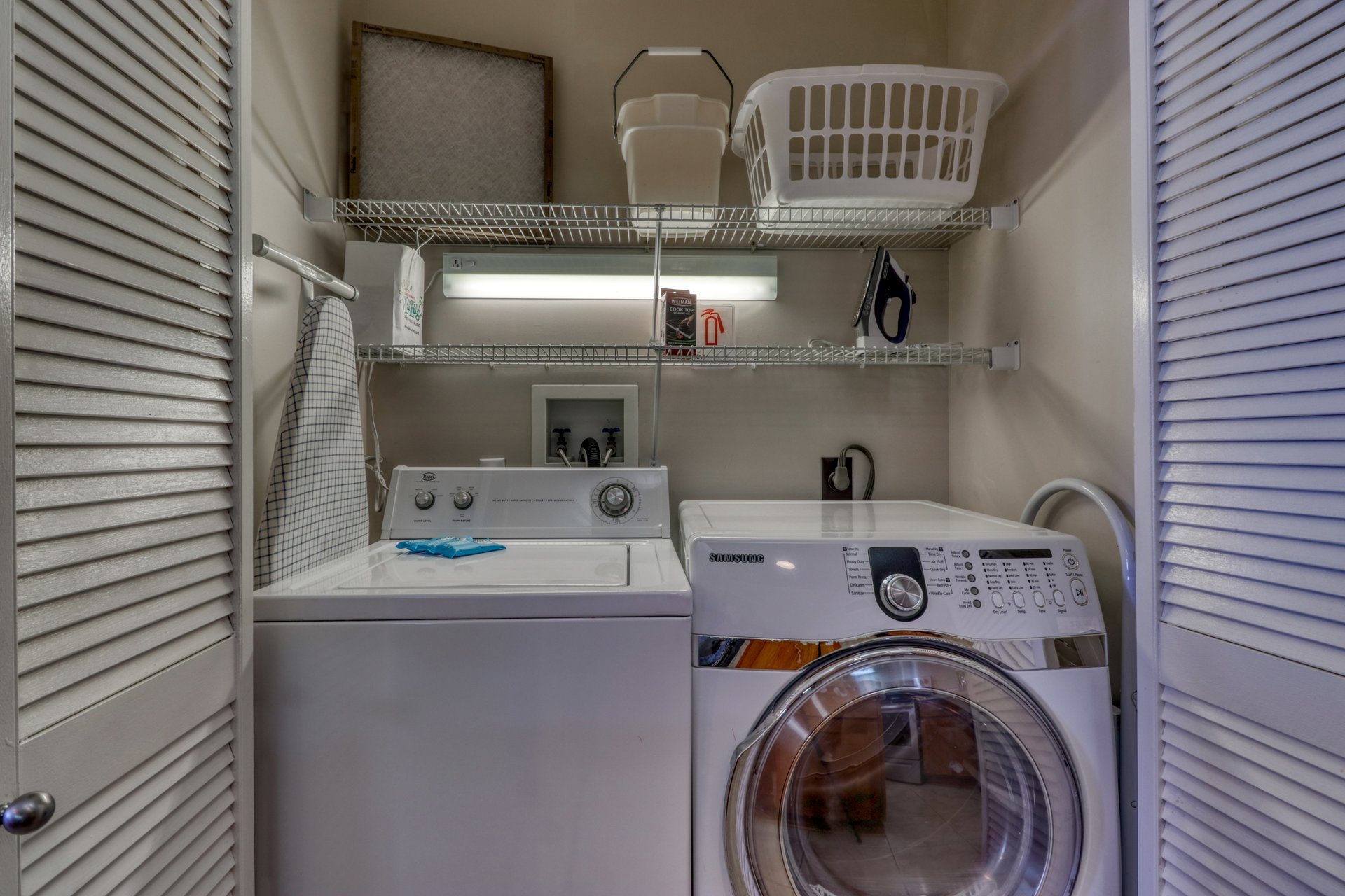 Pelican Pointe 806 21