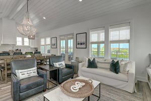 2nd Floor Living Area