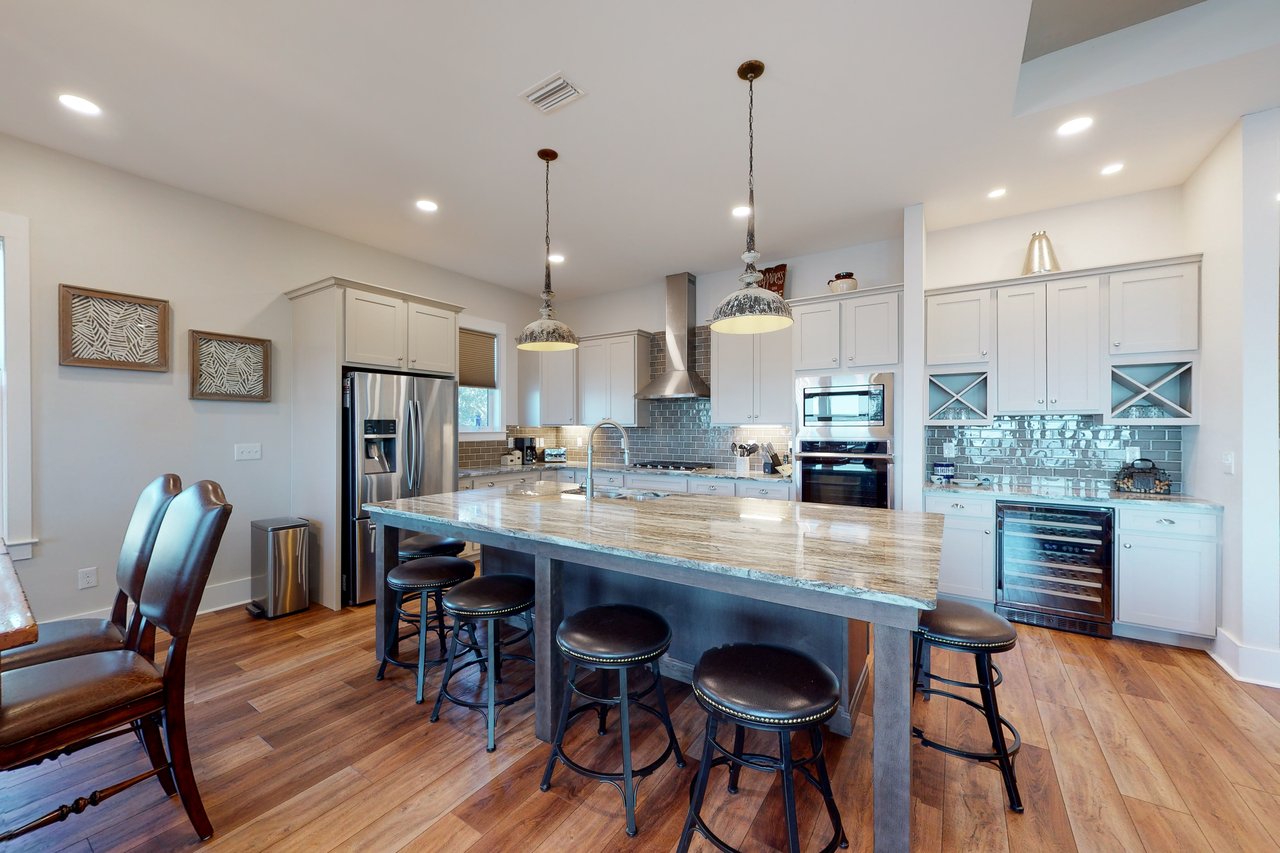 Bay Dream Believer 11