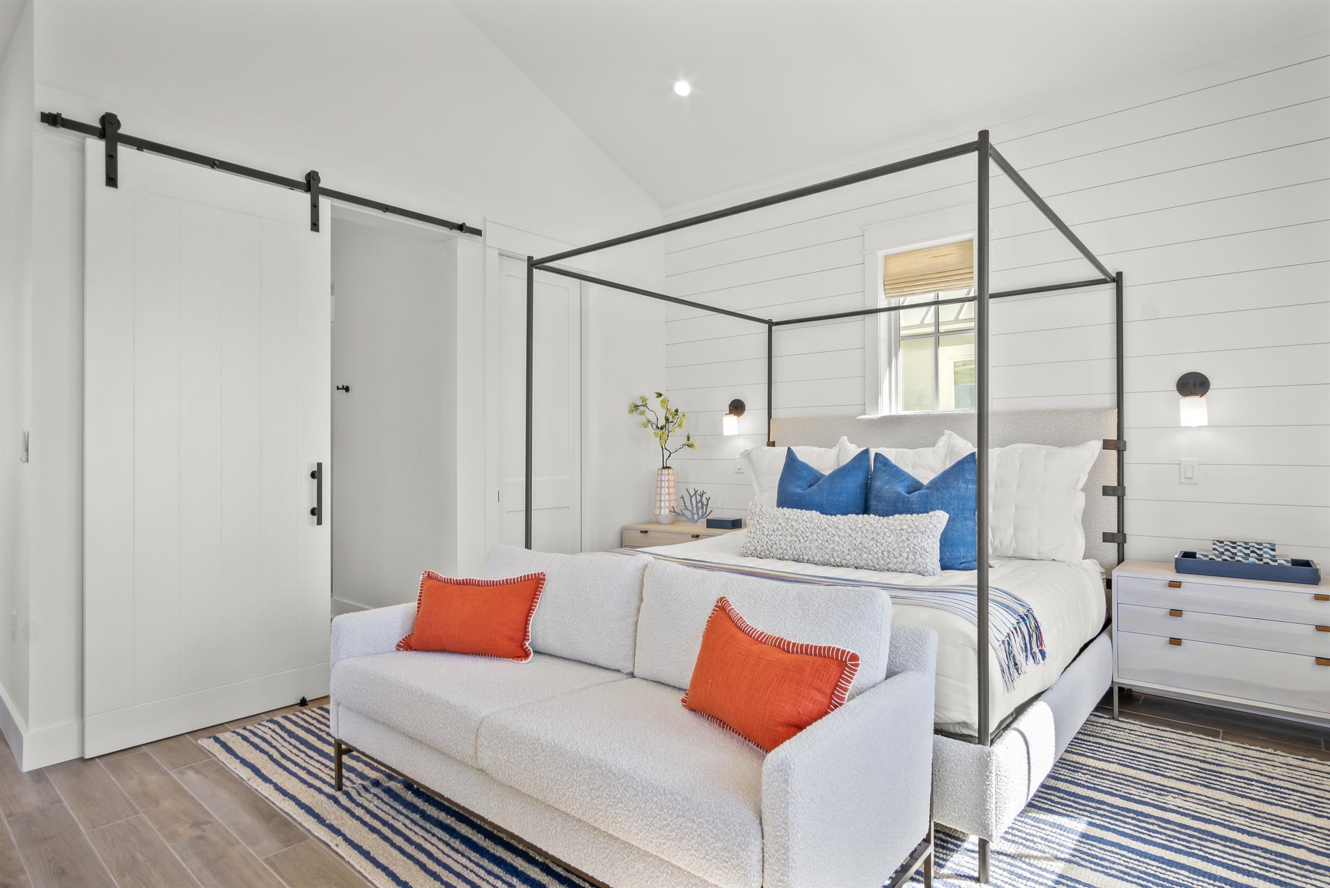 Primary King Bedroom, 2nd Floor