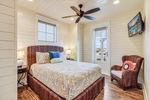 Queen Suite, 1st Floor