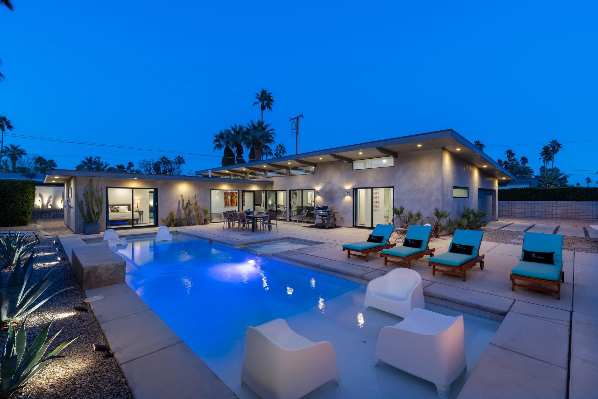 Modern Palm Springs retreat