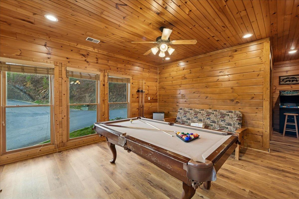 43Rec Room