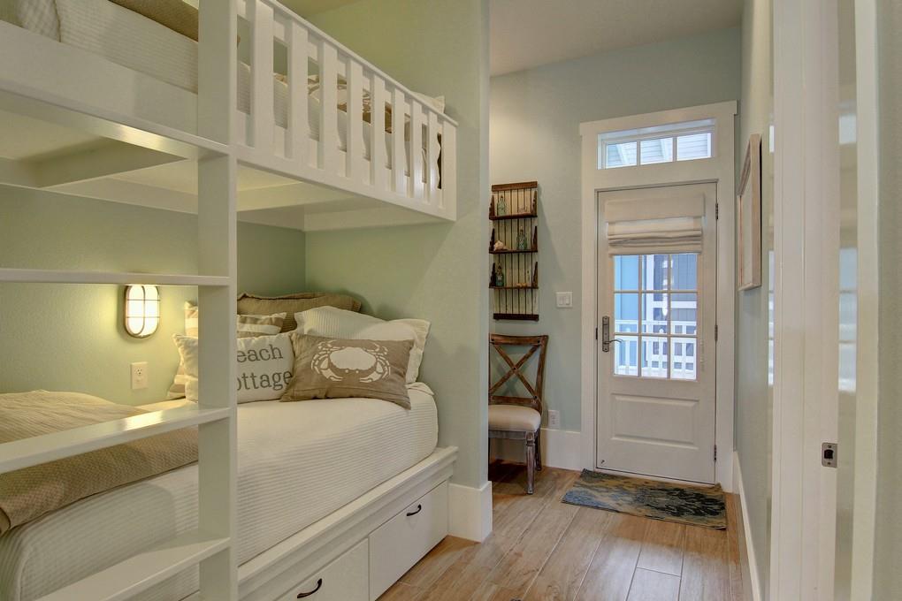 First Floor Hallway, Bunk Area