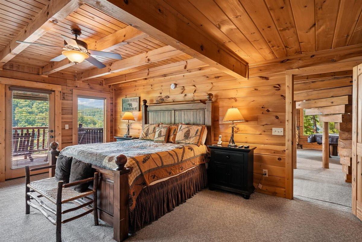 Upper Level 1Bedroom