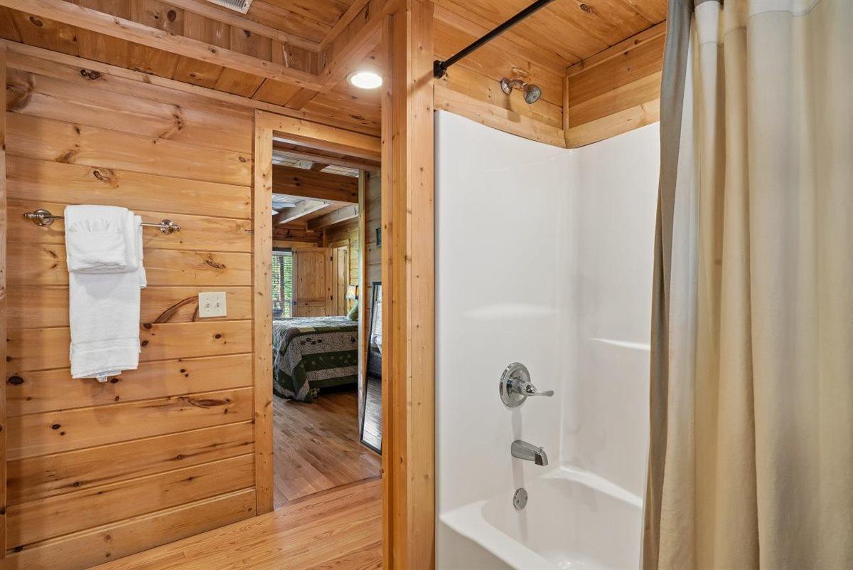 Main LevelBath