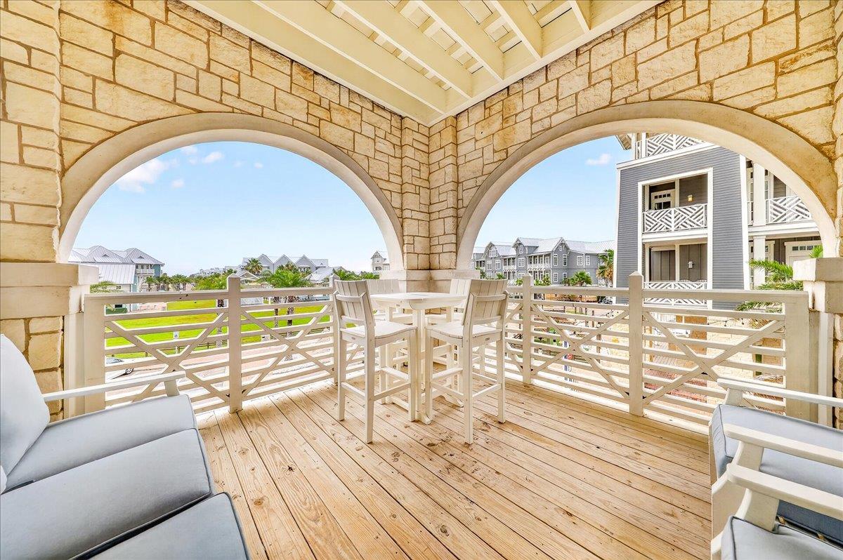 1st Floor, Living Area Balcony