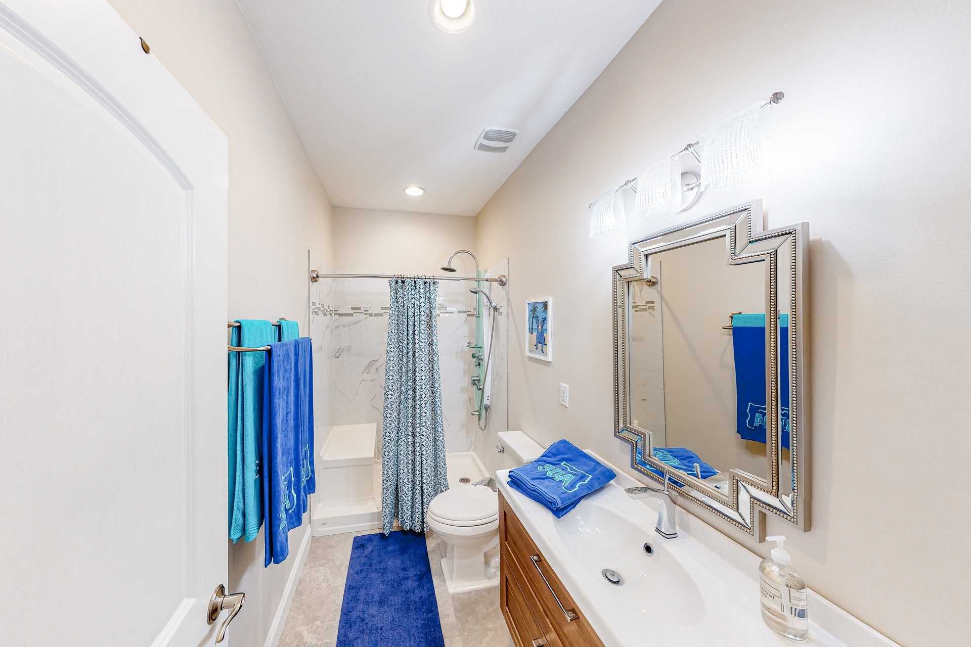 Calm Waters  Carriage House 9