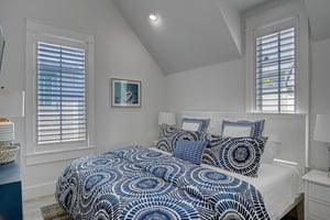 King Bedroom, 2nd Floor