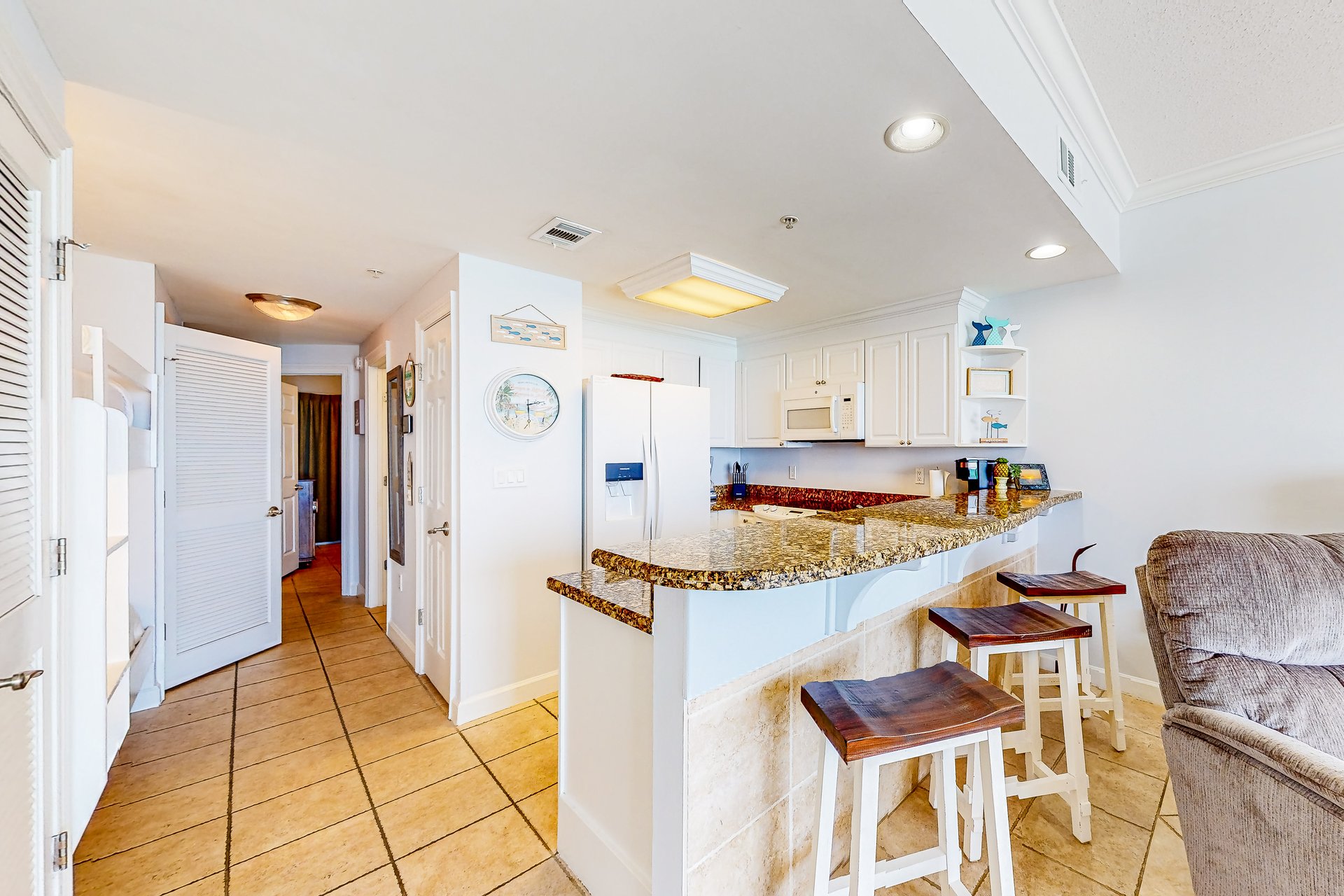 Boardwalk Condos, 906C 7