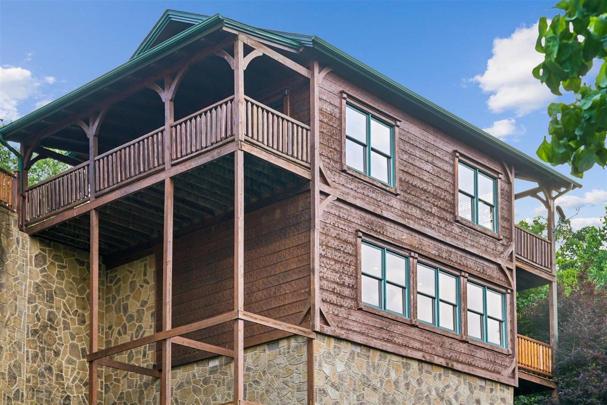 06Side Elevation