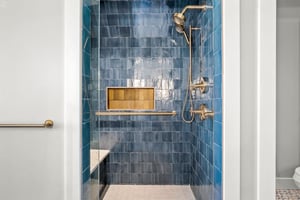 Primary King Bathroom, 3rd Floor