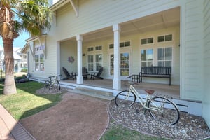 Side Porch, 1st Floor