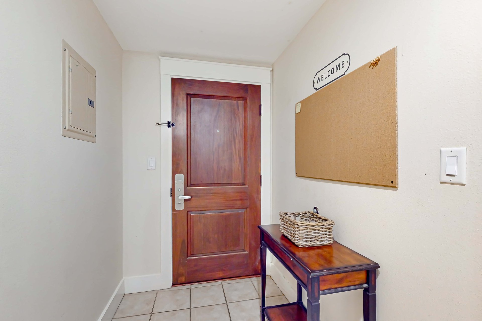 Baytowne Wharf  Pilot House 207 20