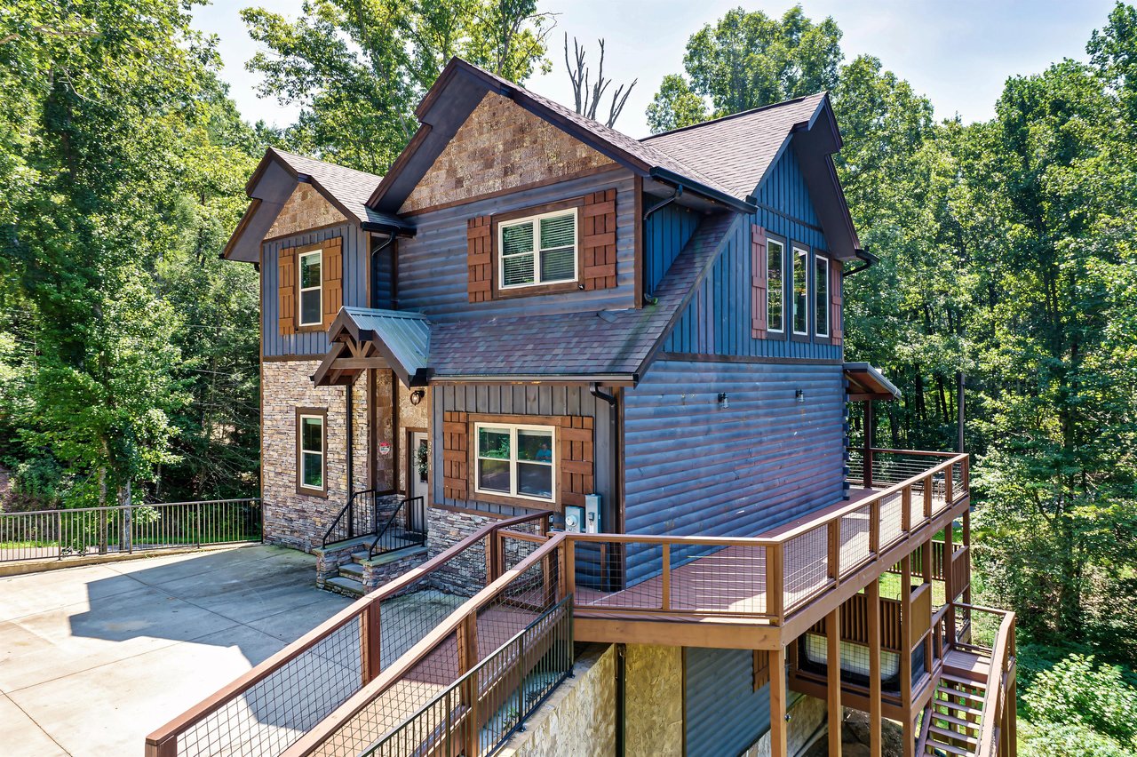 Exterior Shot Front of Property