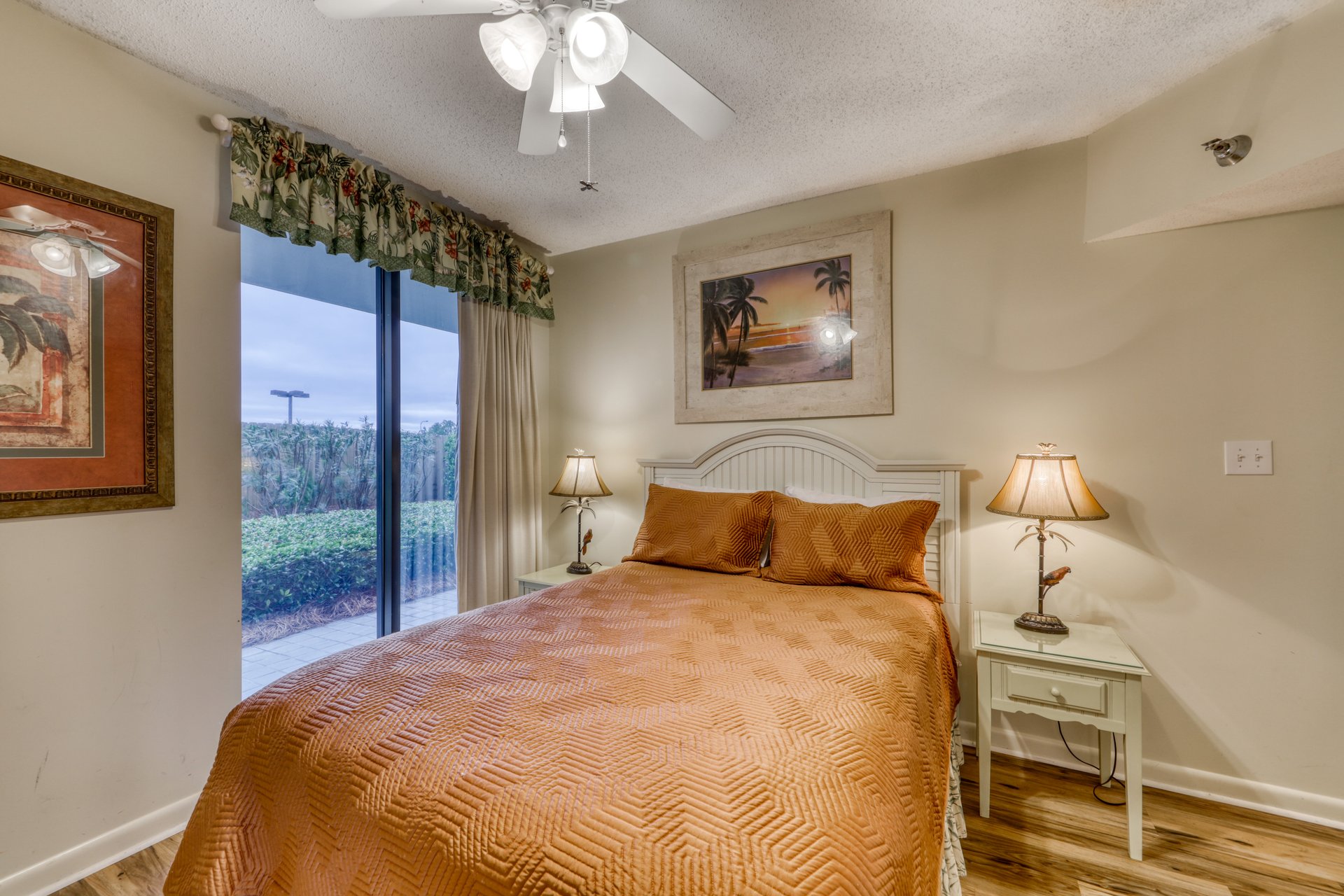 Pelican Pointe 106 22