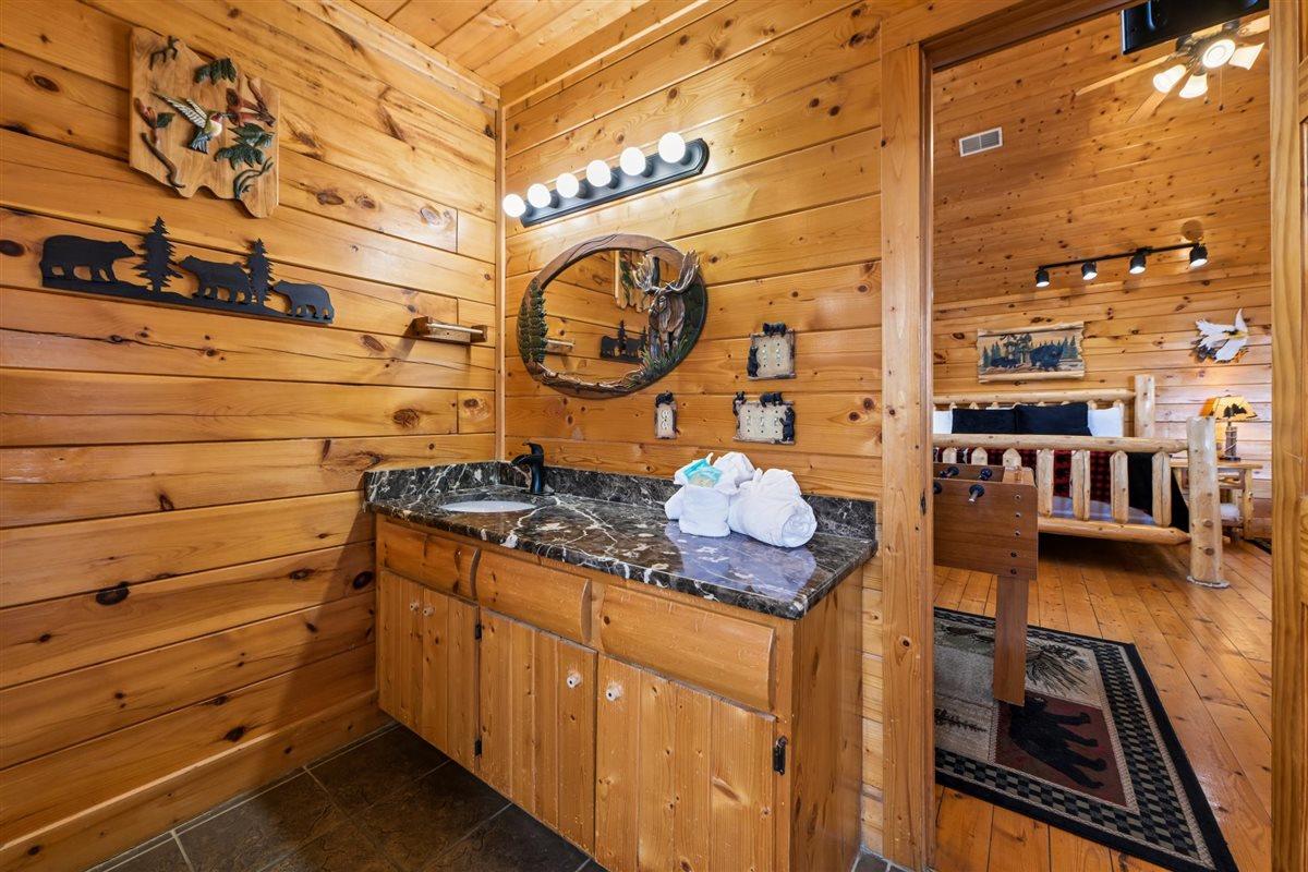 13Bath