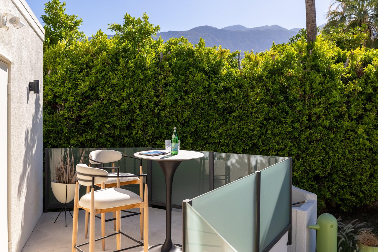 High top table and chairs for morning coffee
