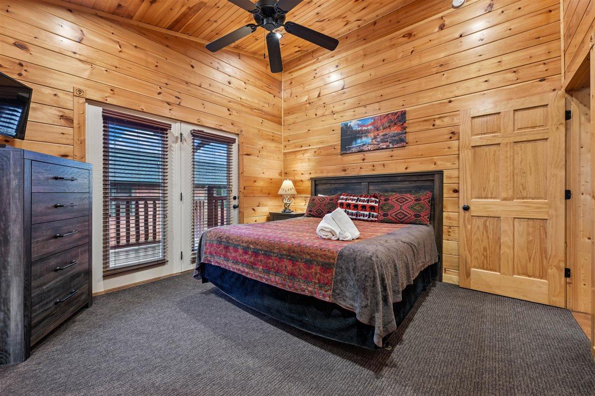 069Bedroom