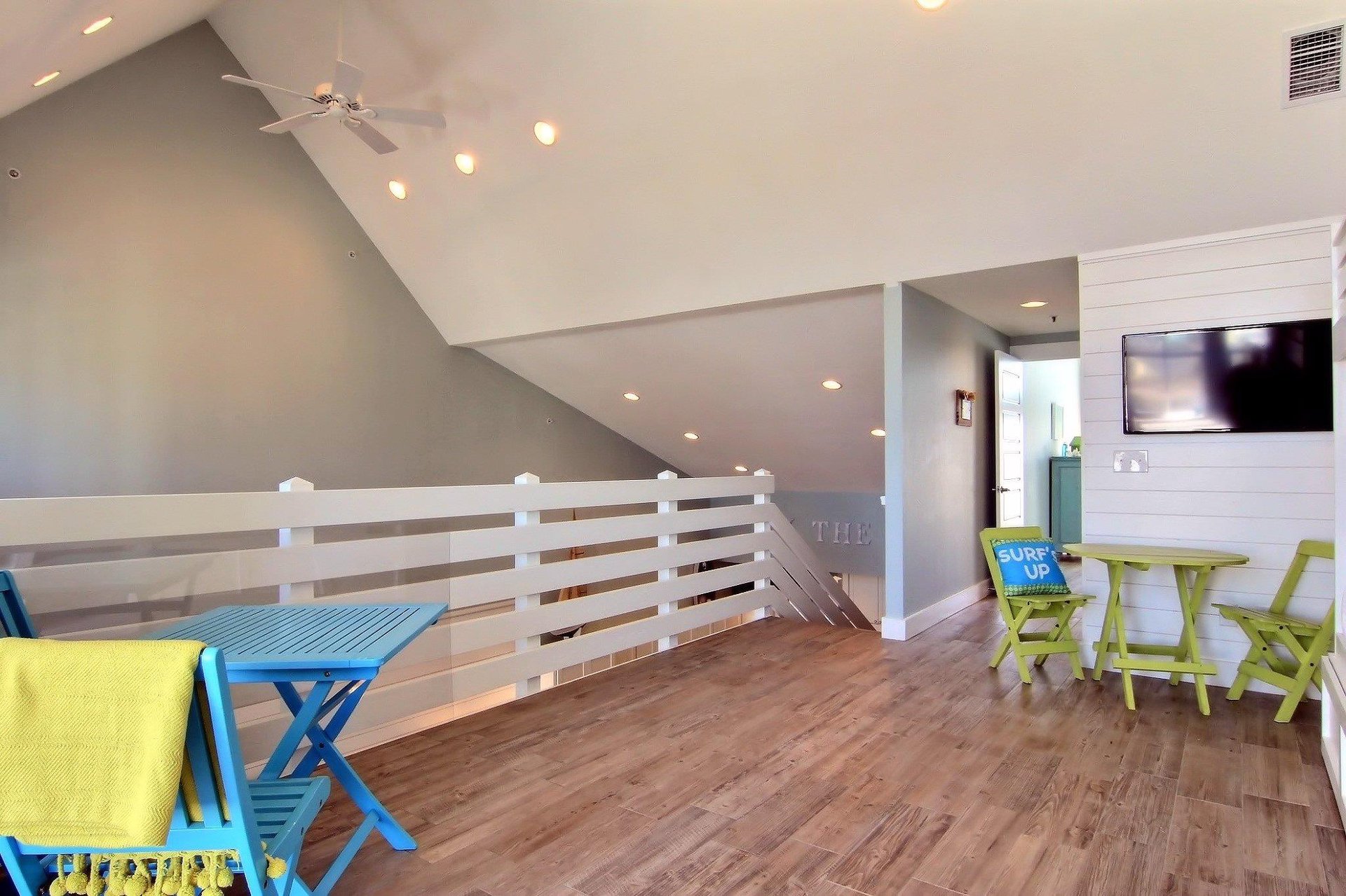 Open Bunk Area, 2nd Floor