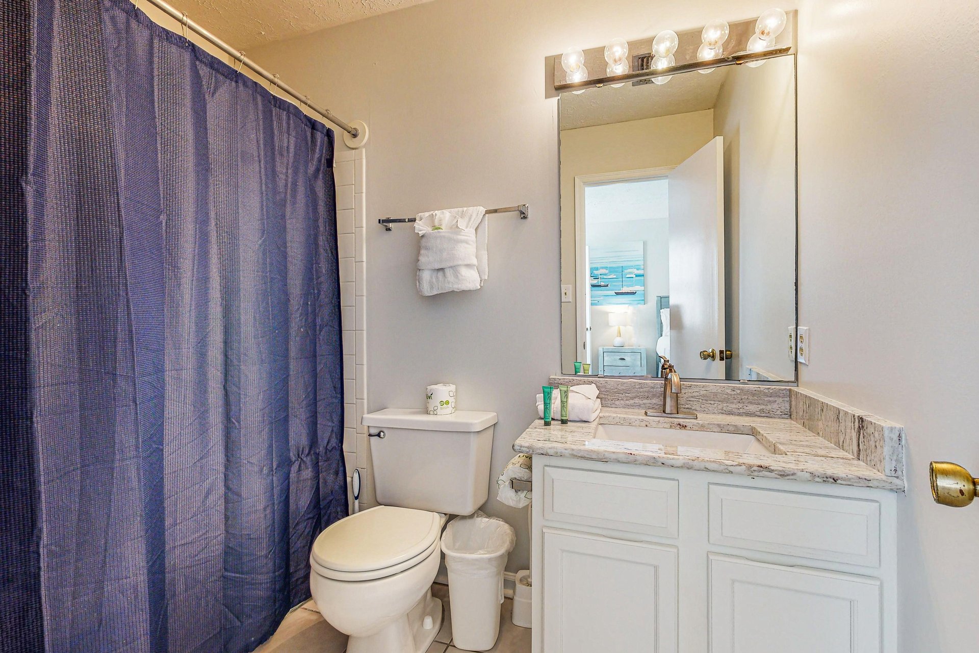 Eastern Shores 215 16