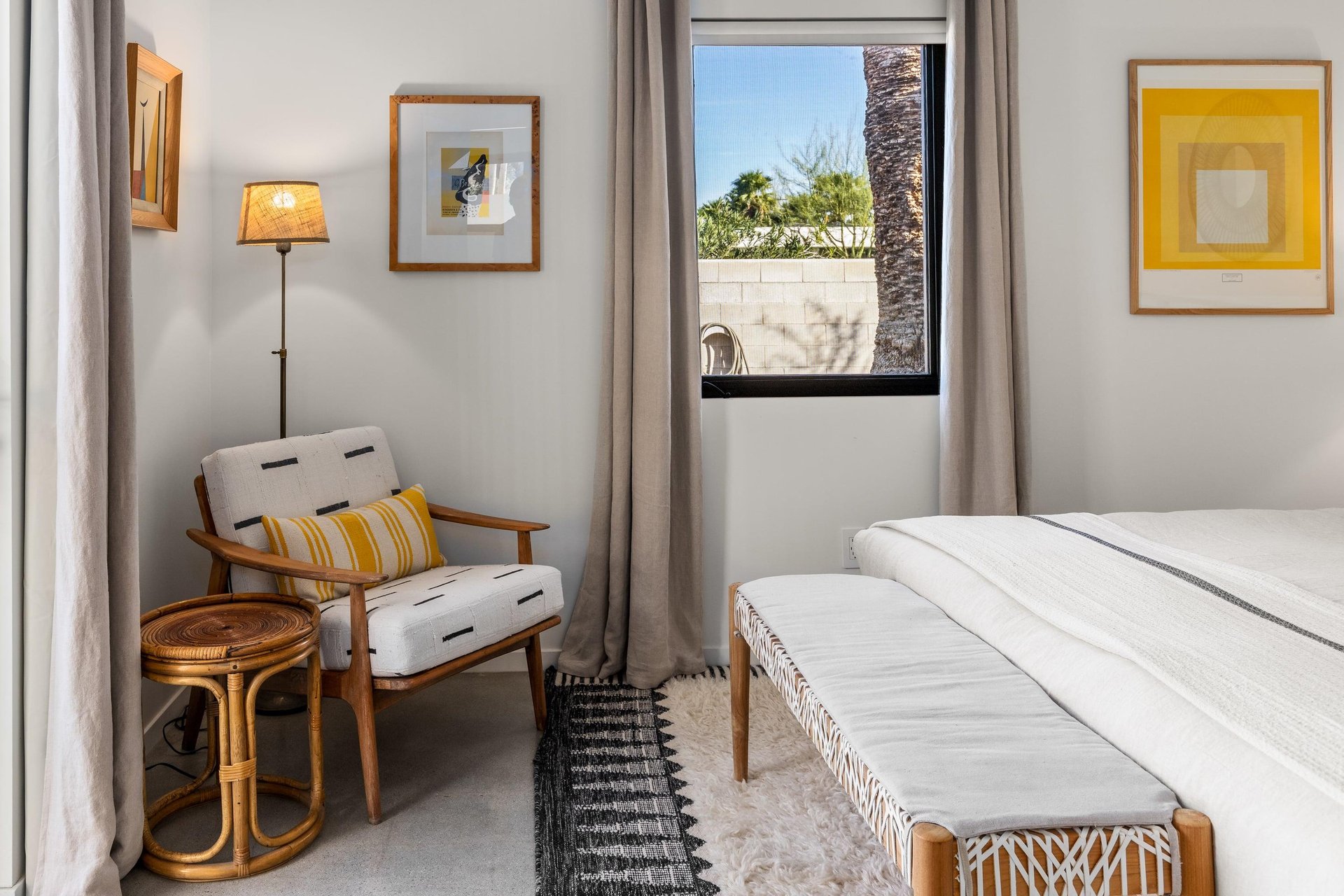 Guest bedroom