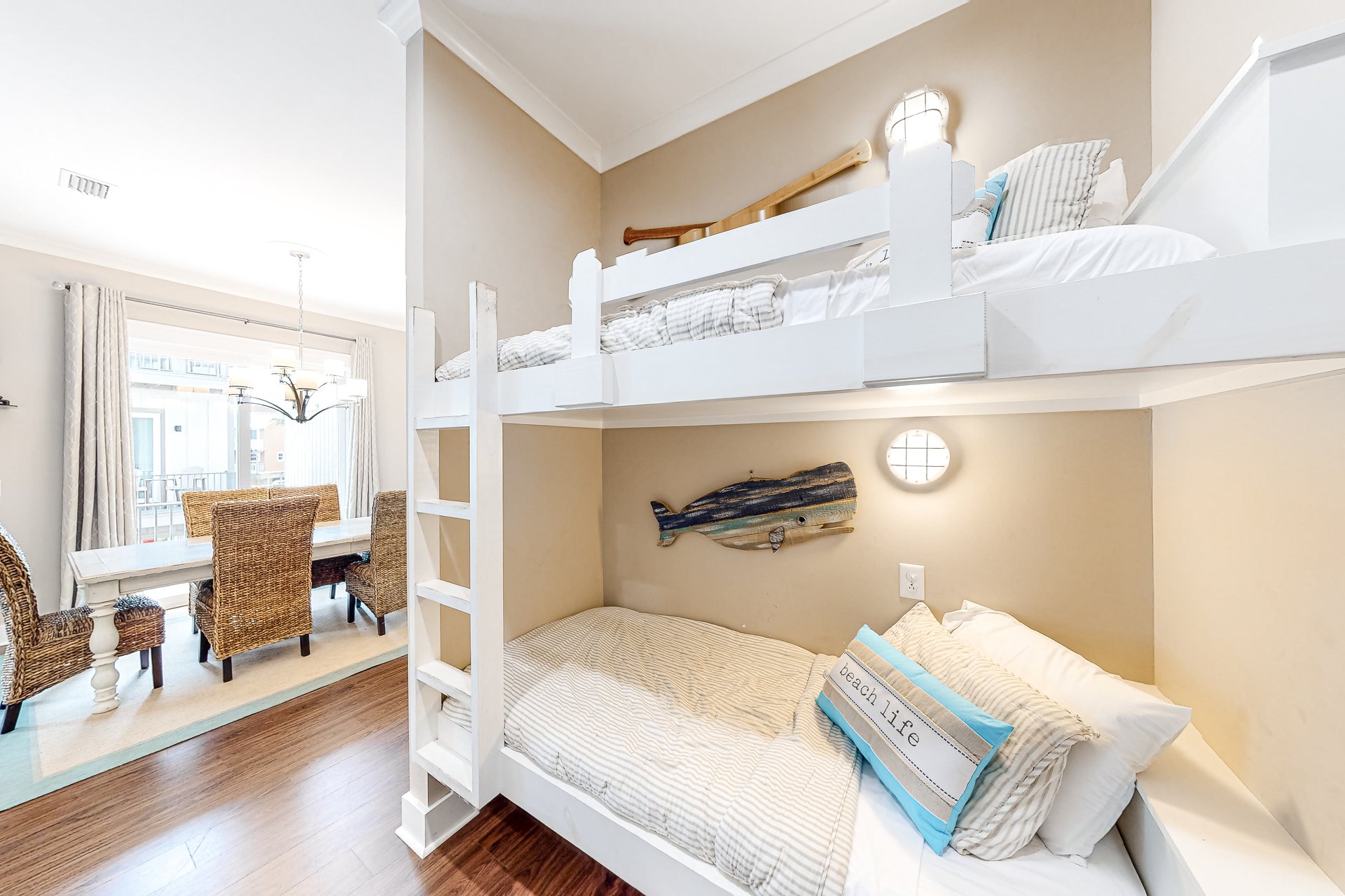 Little Lagoon Cottages O Osprey 11