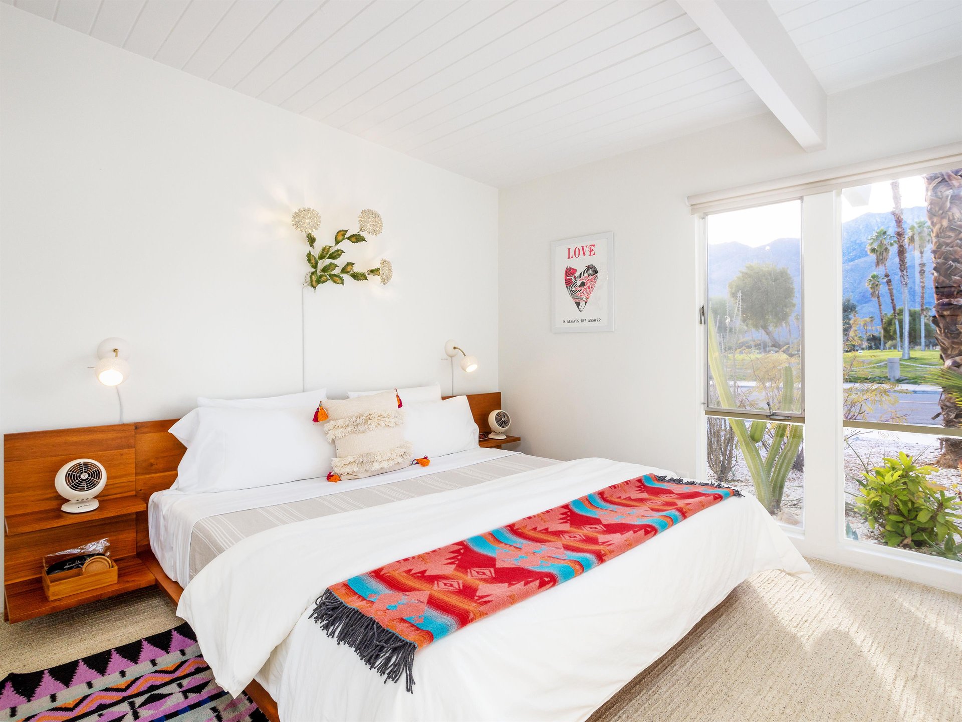 Luxurious and bright bedroom