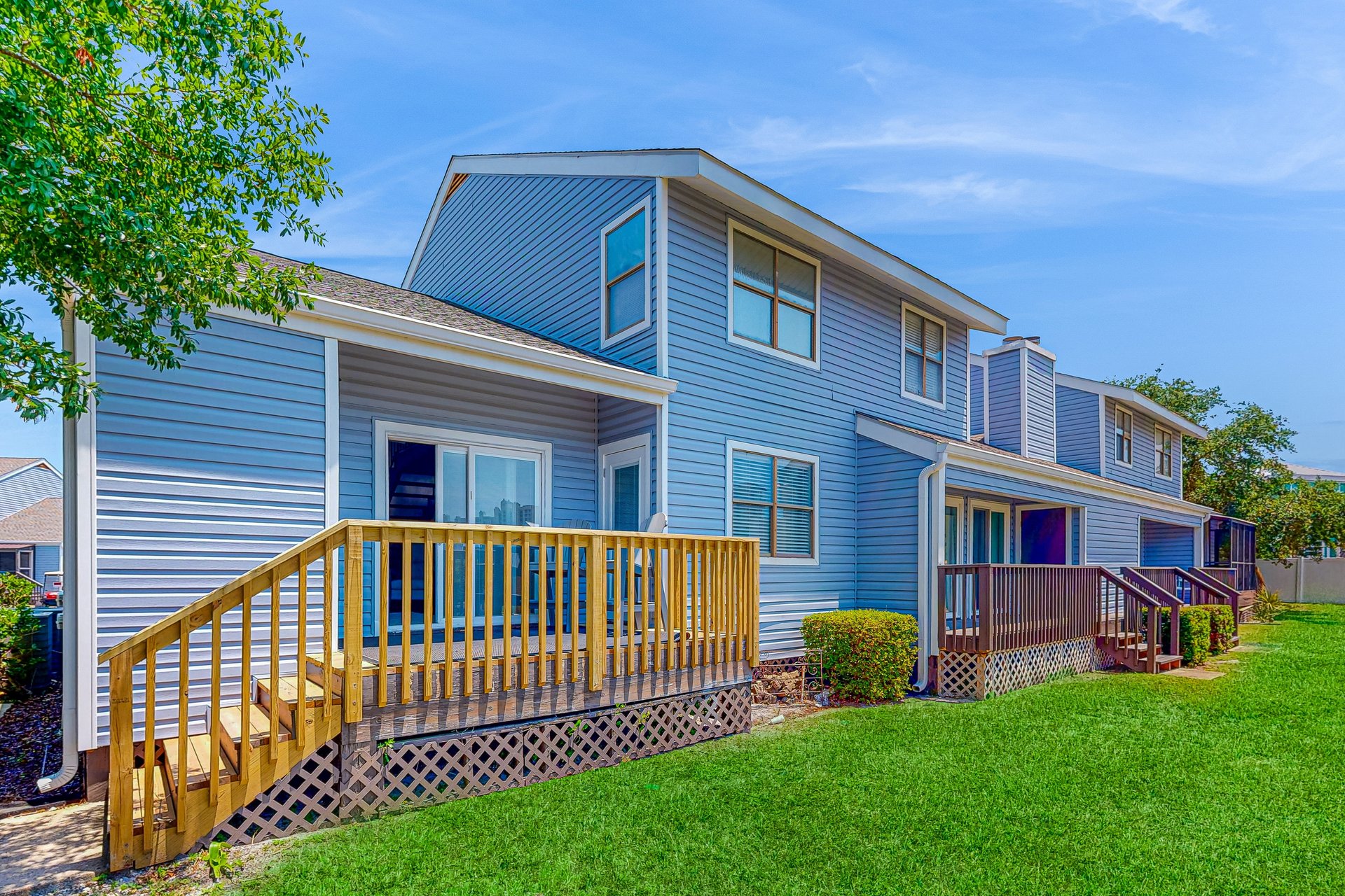 Mariner Lakes 18 1