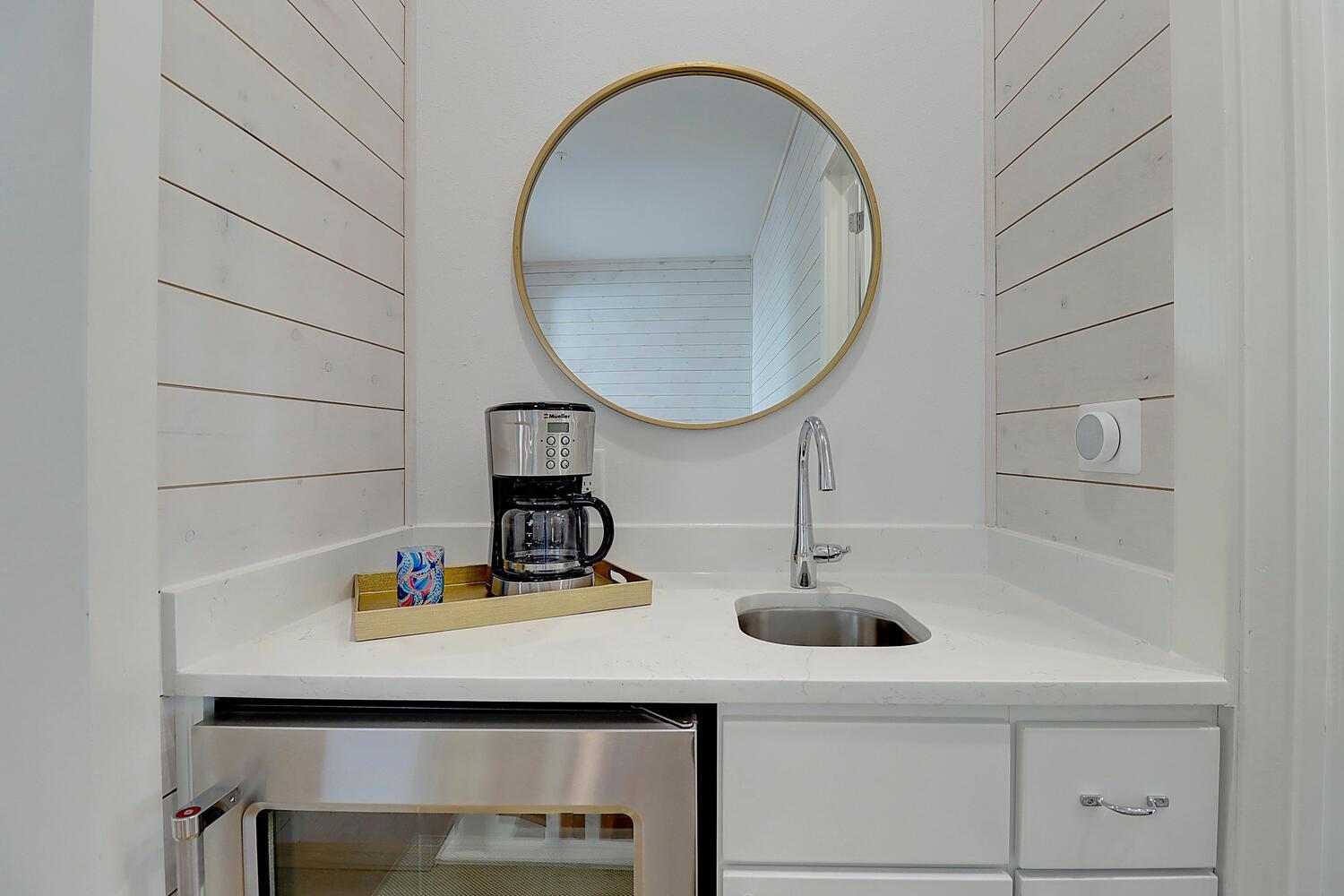 Wet Bar and Coffee Corner, 3rd Floor