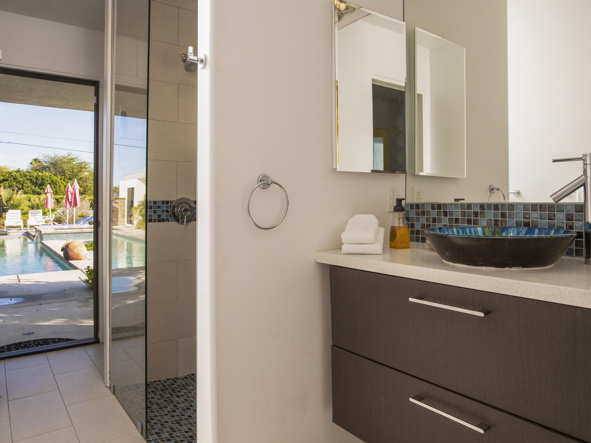 Ensuite bath