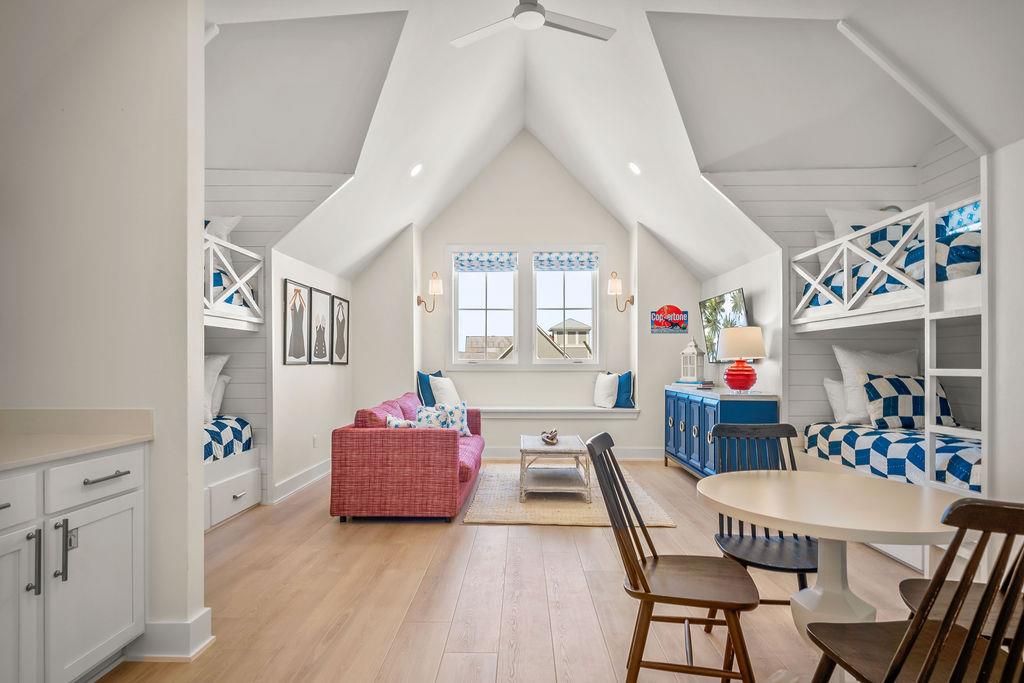 Bunk Suite, 3rd Floor