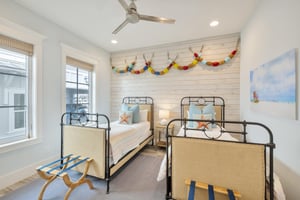 Twin Bedroom, 1st Floor