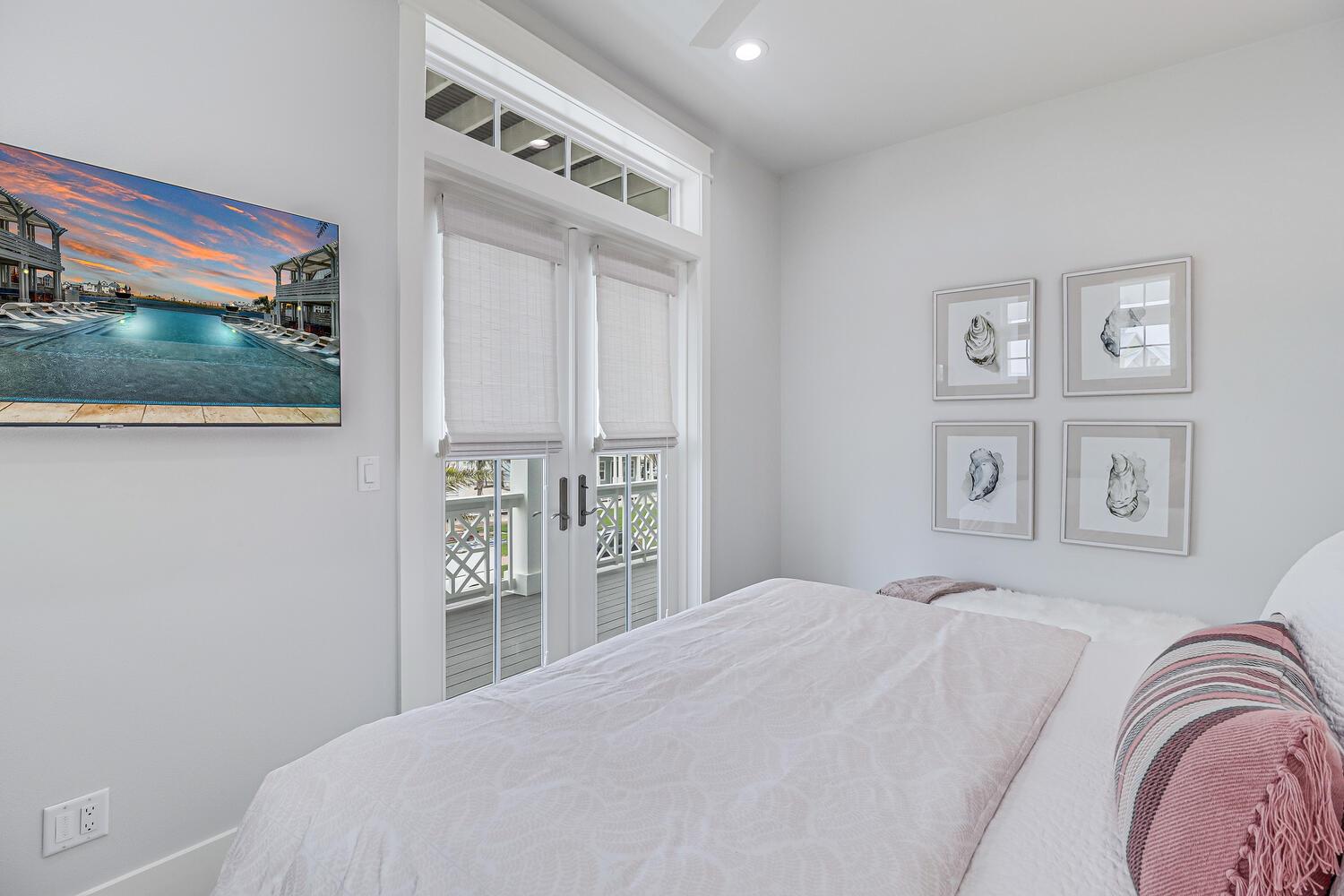 2nd Floor Primary King Suite