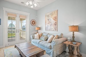 2nd Floor, Living Room