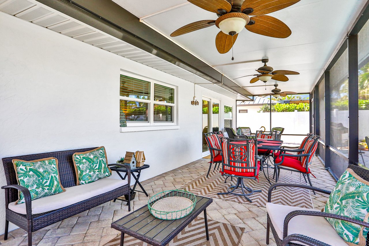 Coastal Palms Retreat 5