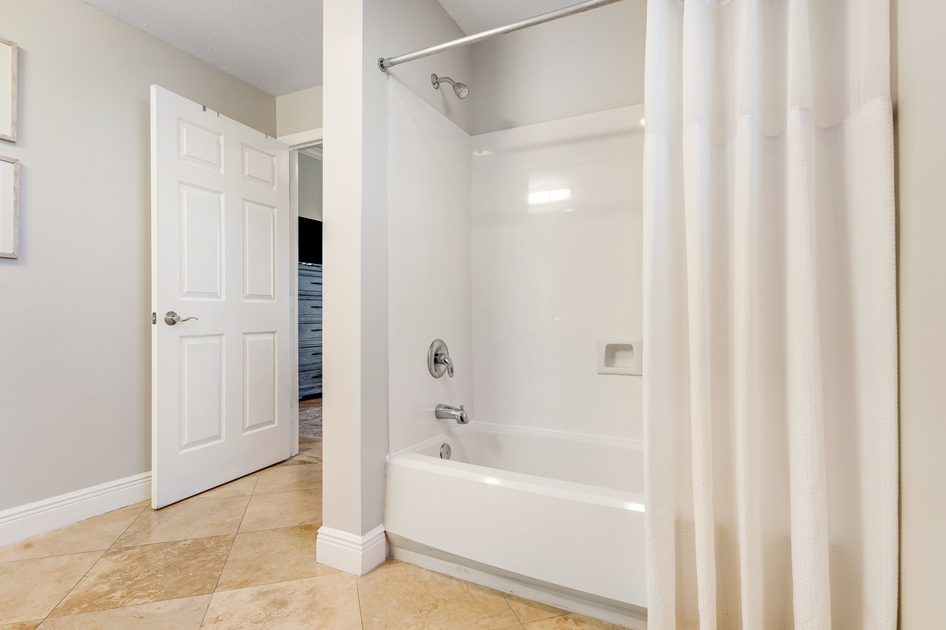 Sterling Beach 607 “Glorious” 20