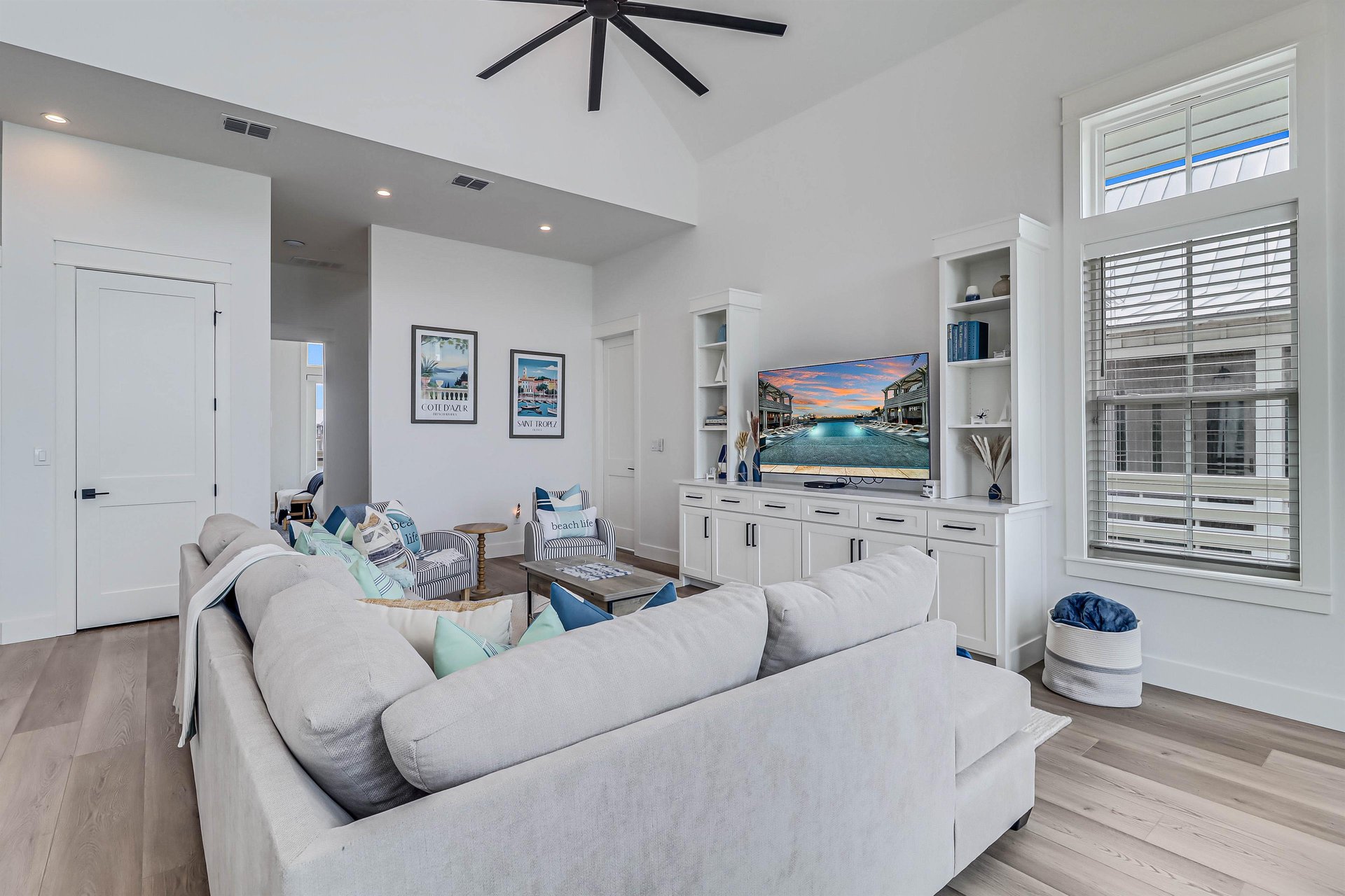 Living Room, 2nd Floor