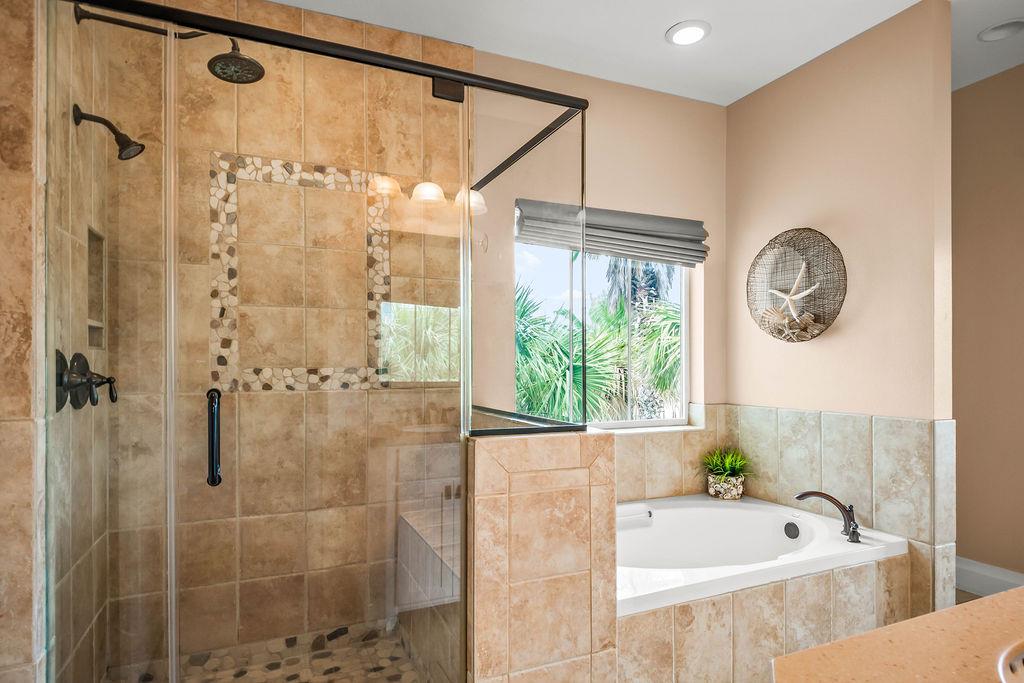Primary King Bathroom, 2nd Floor
