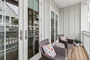 Hallway Side Porch, 1st Floor