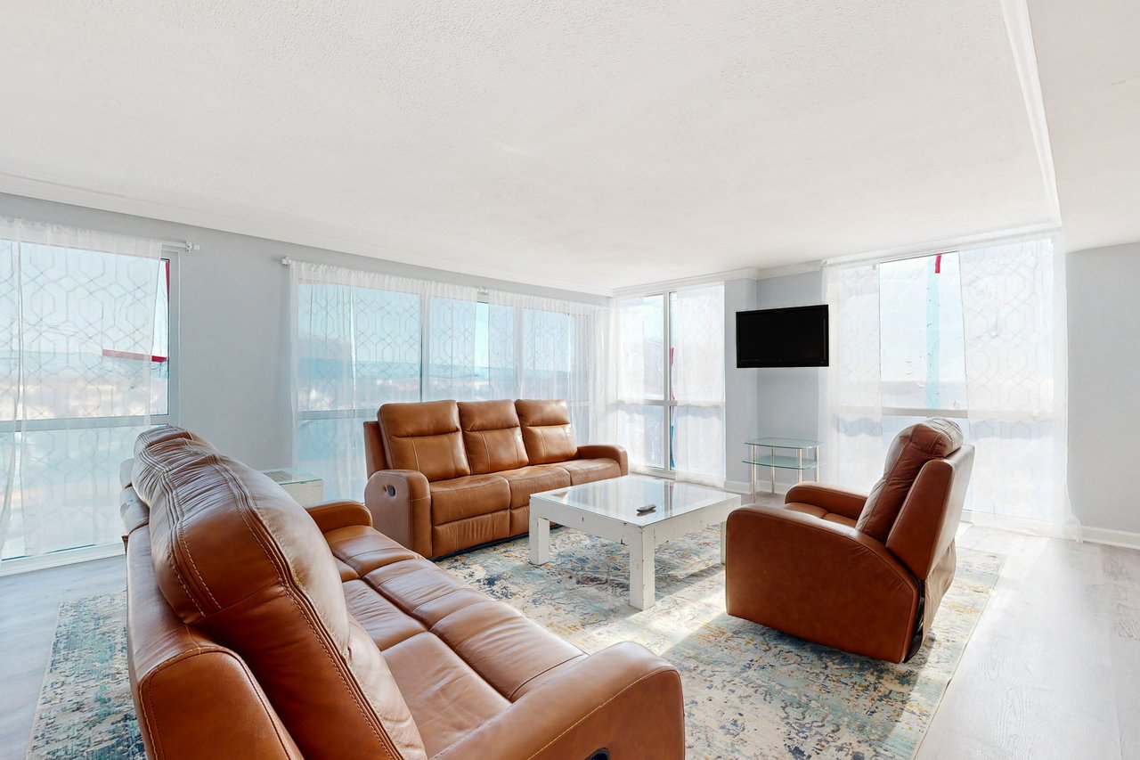 Shoreline Towers 3071 1