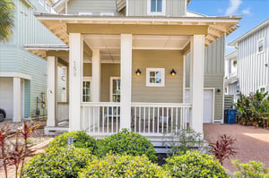 1st Floor, Front Porch