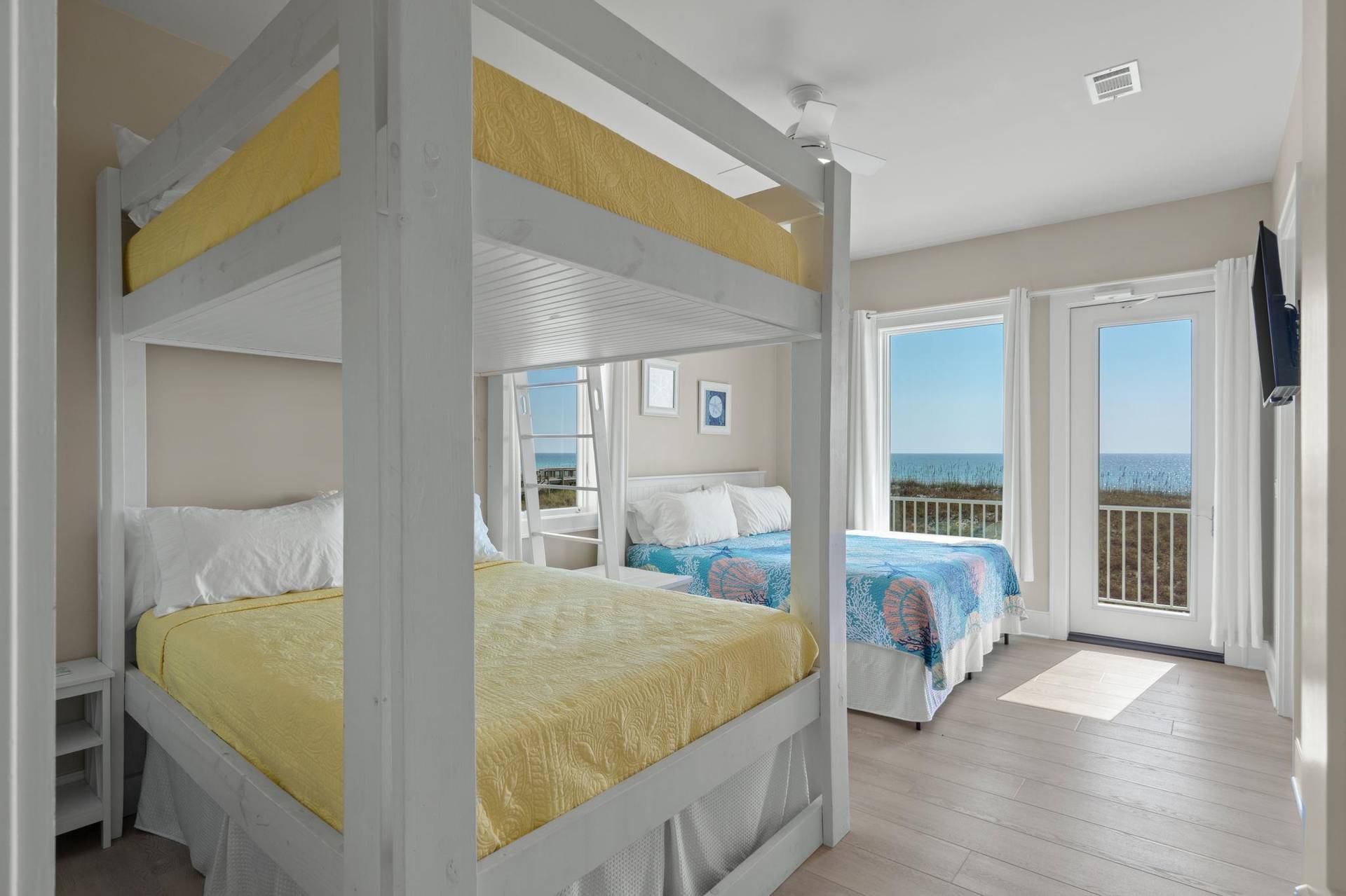Guest Bedroom 3 King  Queen Bunks
